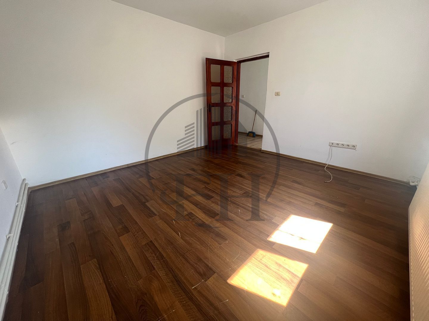 RENTED / INCHIRIAT Casă / Vilă cu 3 camere de închiriat - Poză 4