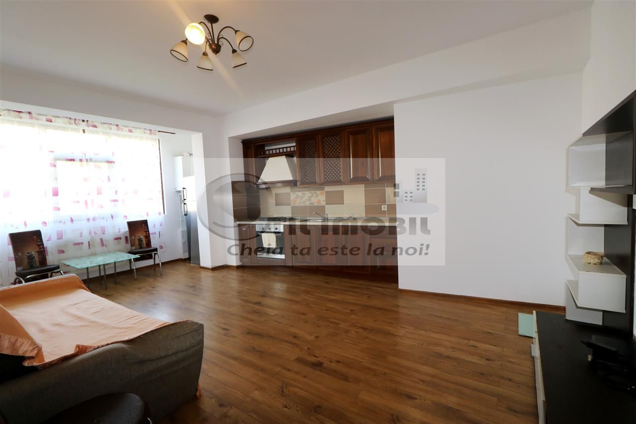 2 CAM NOU BILLA GARA UMF CUZA COPOU - Poză 1