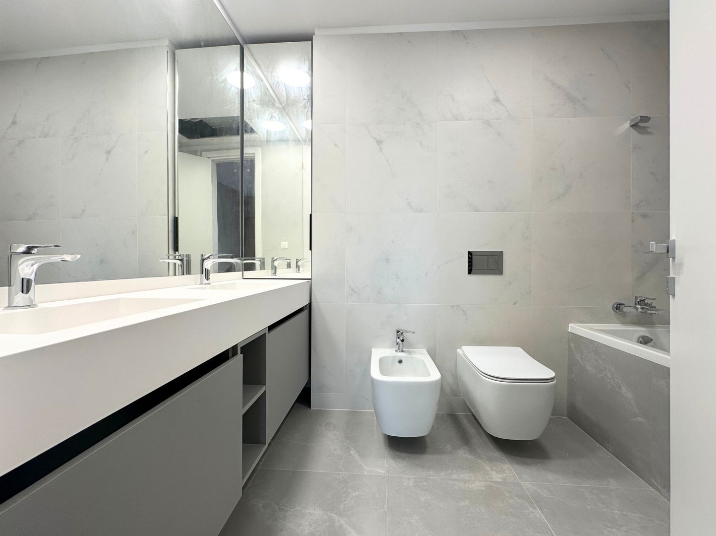 Închiriere apartament 4 camere cu grădină proprie ONE Verdi - Poză 36