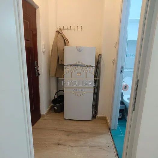 Garsonieră de închiriat în cartierul Zorilor - Poză 6