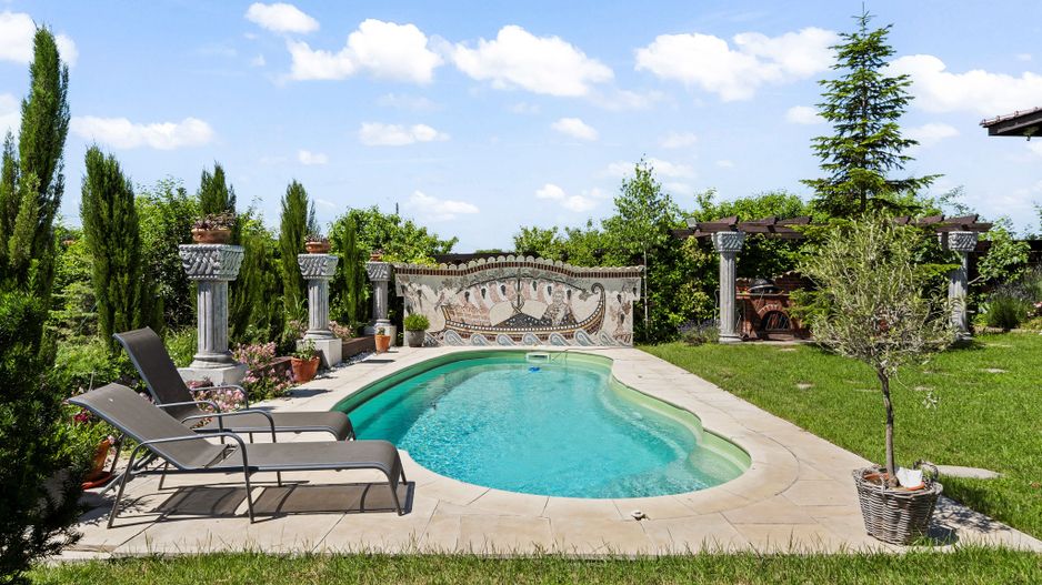 Oportunitate Rară: Vilă pe Lac | 1.898 mp Teren | Piscină - Poză 3
