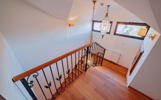 Proprietate de lux în Ghimbav, la doar 10 minute de Brașov - Poză 25