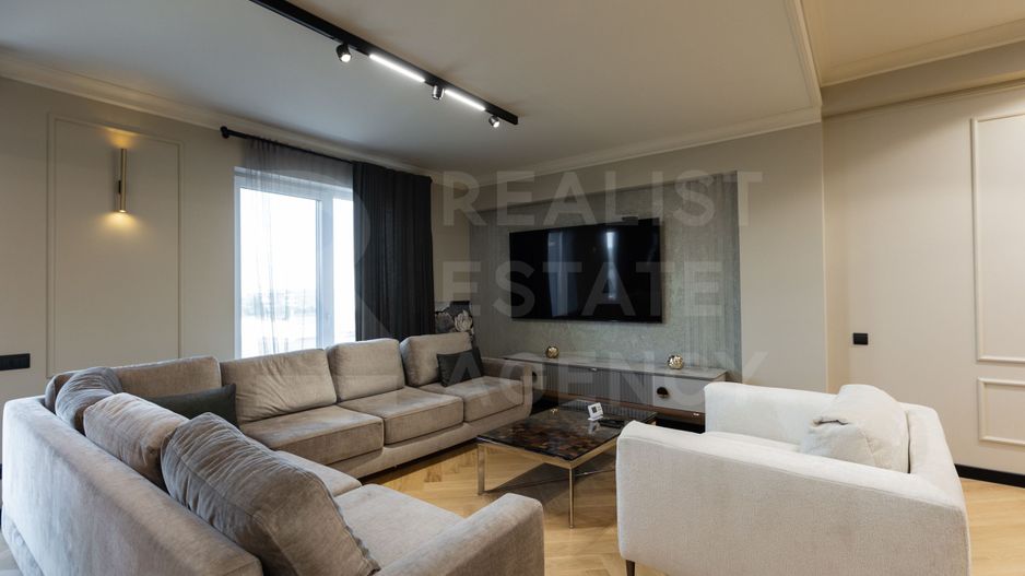 Chirie, apartament, 3 camere, strada Tricolorului, Centru - Poză 3