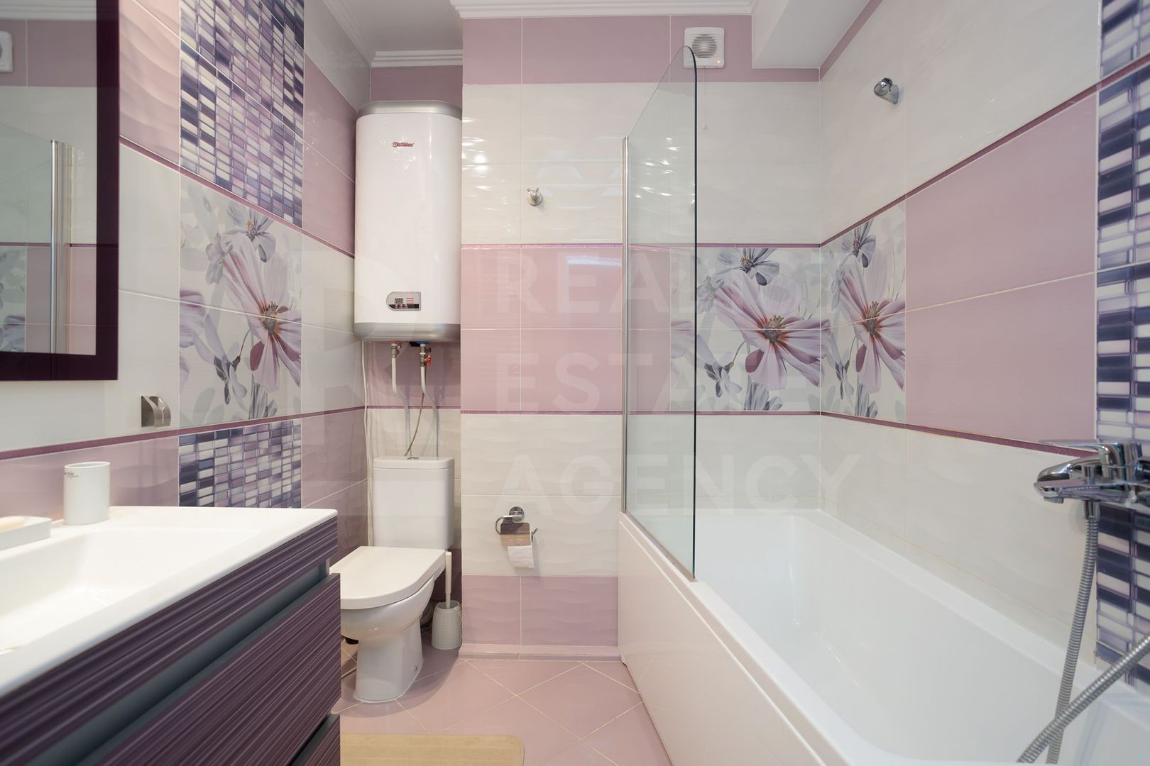 Chirie, apartament, 4 camere, str. Bucureşti, Centru - Poză 13