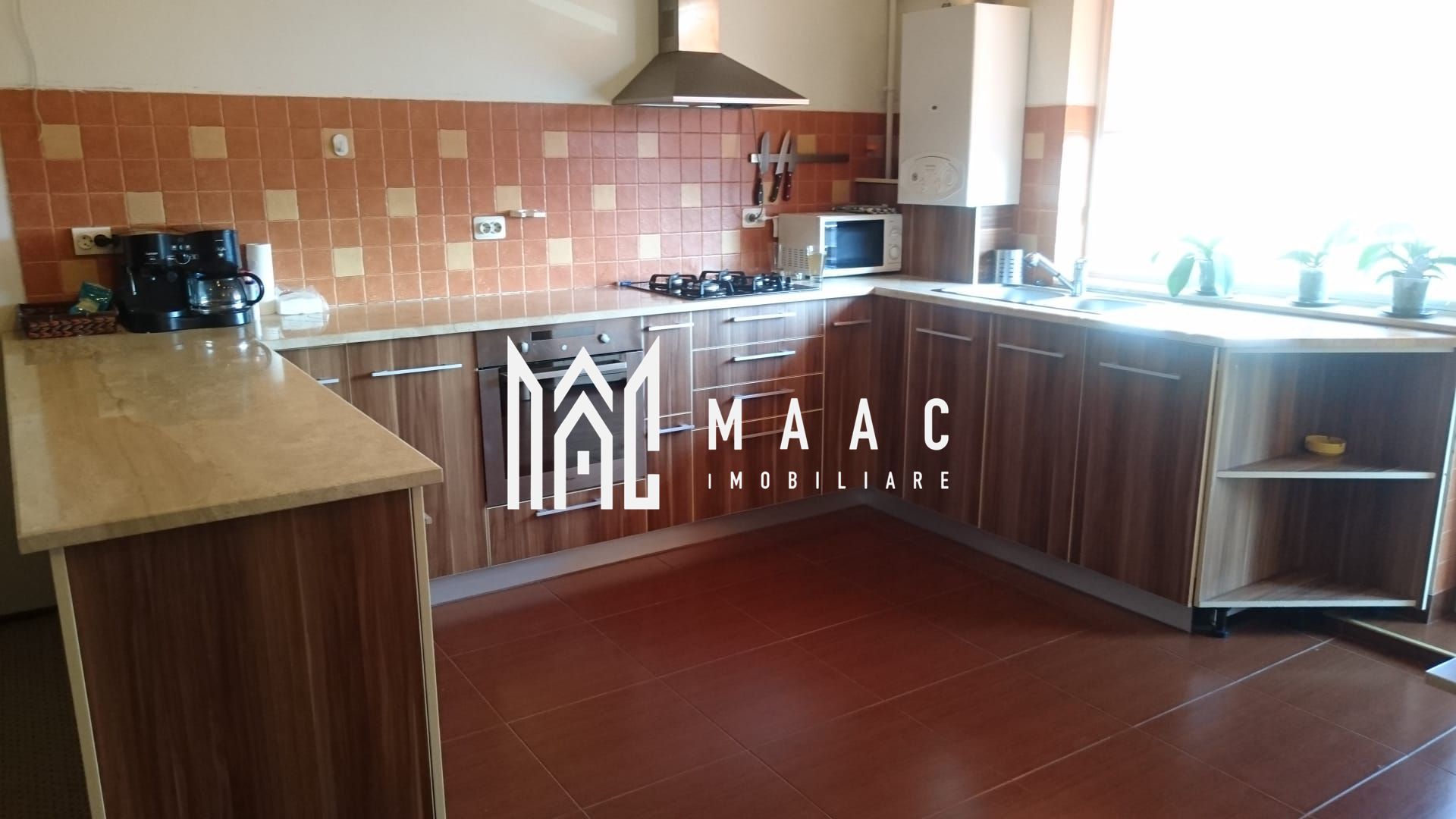 Apartament 3 camere | Etaj 2 | Cada Hidromasaj | Aleea Sevis - Poză 3