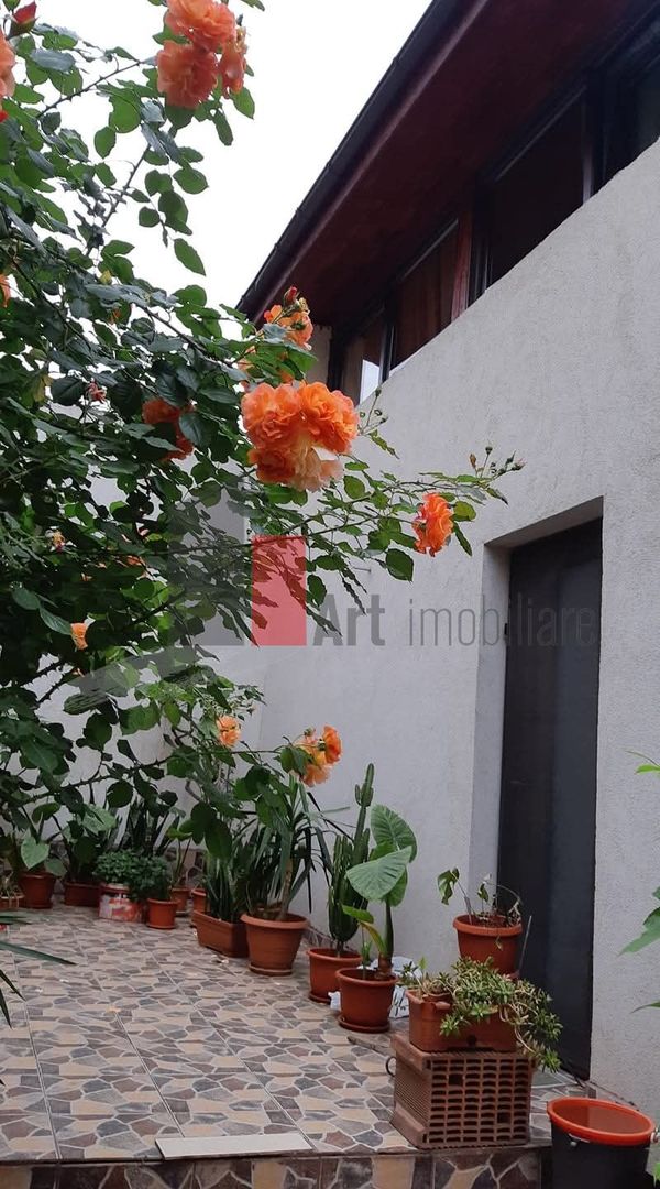 Vila/Casa de inchiriat in zona Pietii Dorobanti - Poză 1