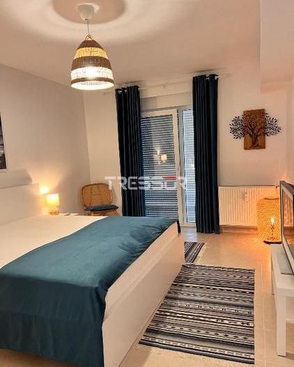 2 camere cu terasă generoasă și loc de parcare privat, Neptun-Olimp - Poză 5