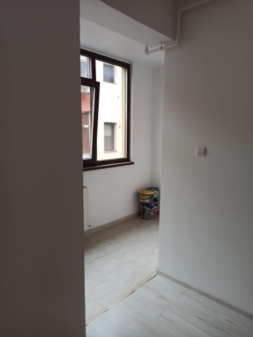 2cam-studio partial mobilat+parcare/20min metrou Leonida/Berceni - Poză 9