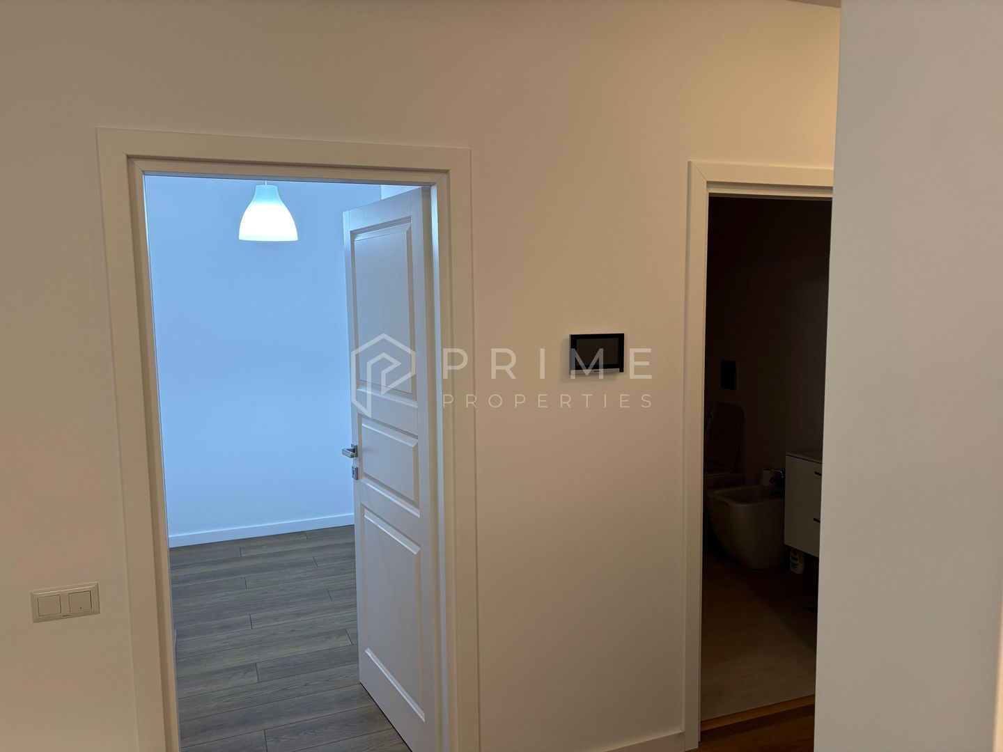 2 camere la parter, Concept 9 – ideal pentru locuit sau business - Poză 7