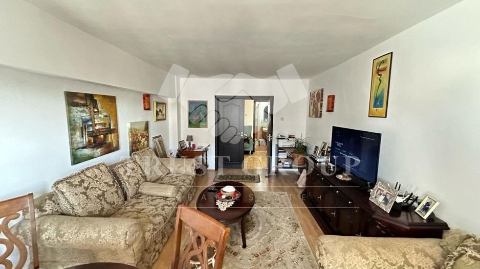 Apartament 4 camere Unirii | 1995 | decomandat | stradal | - Poză 4