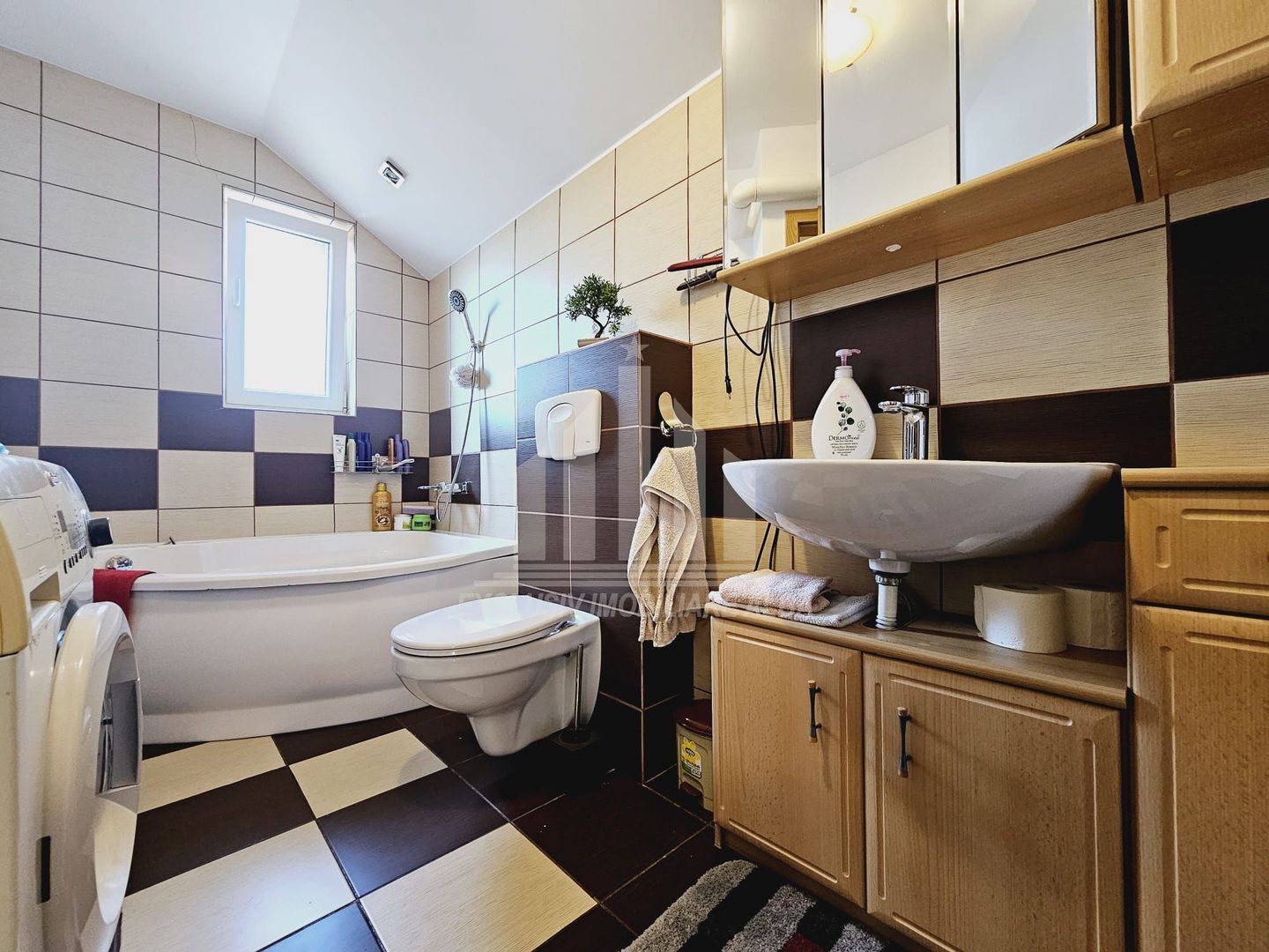 Casa individuala de vanzare, Alba-Micesti zona Kaufland - Poză 12