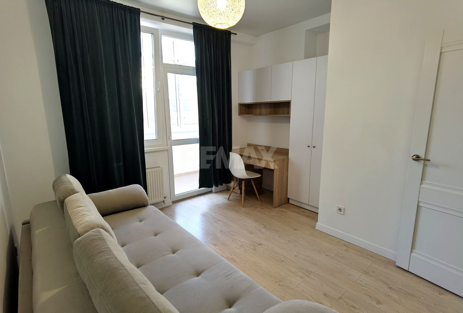 Spre chirie I Apartament modern cu 2 dormitoare și living I Zona Centru I - Poză 17