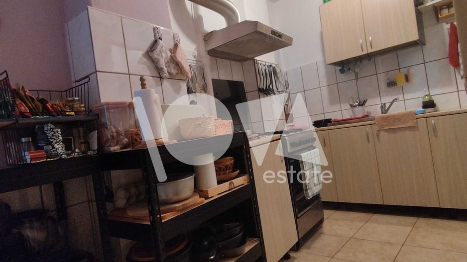De vânzare: apartament 3 camere Piata Victoriei - parter înalt - Poză 4