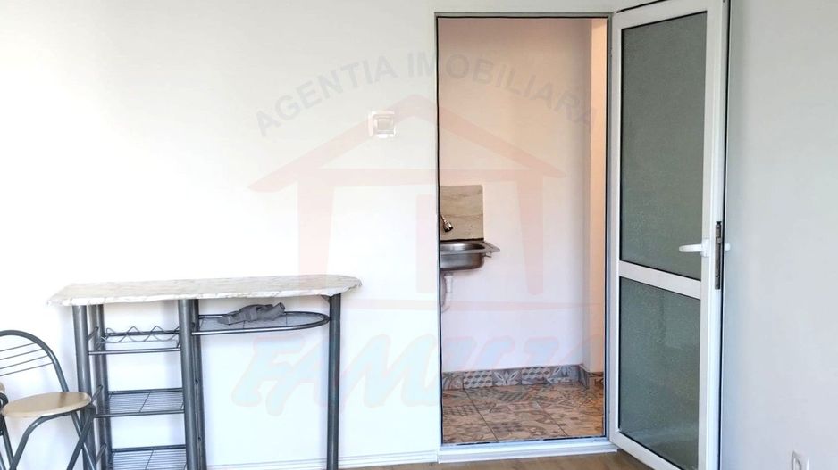 🏡 Garsonieră de închiriat în Micro 19, etaj 3 din 4 - Poză 3