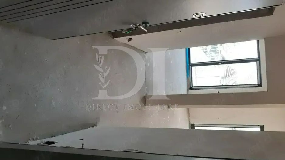 Apartament de vanzare / Zona Eroilor / Floresti - Poză 2