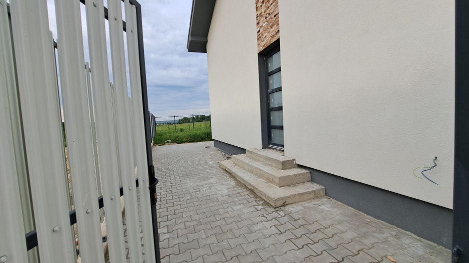 Cartier nou si modern - Casa langa padure, curte utila - Sibiu, Cisnadie - Poză 2