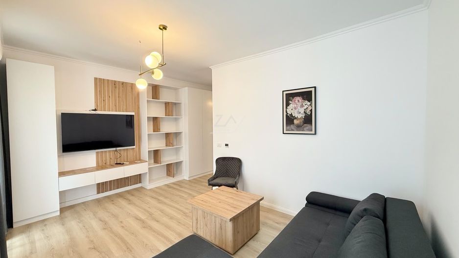 Comision 0! Mobilat si utilat complet. Bloc tip vila cu 6 apartamente si piscina - Poză 3