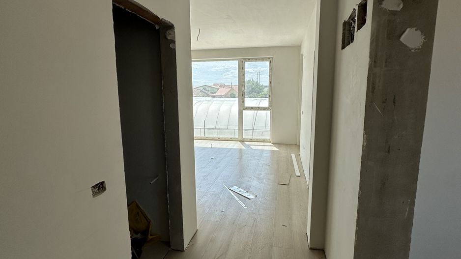 Apartment bloc nou cu lift si loc de parcare inclus - Poză 12