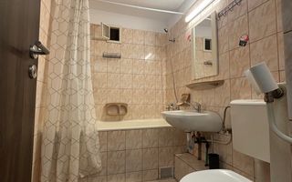 Apartament 2 camere decomandate 57mp, parcare, zona Golden Tulip - Poză 6