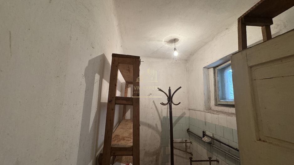 VILA 6 CAMERE, CAMPULUNG, TEREN 196 MP - Poză 17