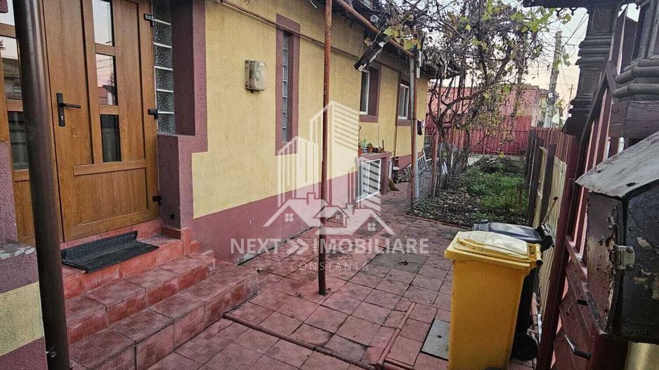 Casă individuală= 96.5mp, caramida • Zona Palas - Poză 1