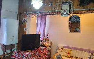 Garsonieră intimă, central Orșova, spre Dunăre – ideal investiție - Poză 1