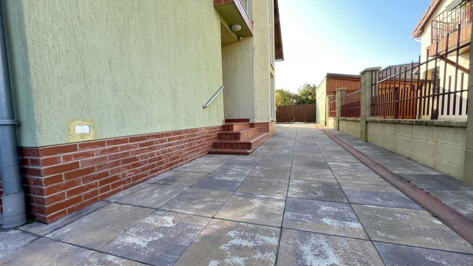 CASA  INDIVIDUALA DE VANZARE IN MEHALA - Poză 18