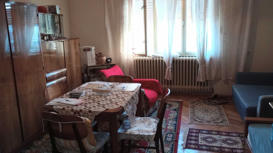 BRASADAS vinde casa DUPLEX 1979 tip P+1 zona 14 Mai. - Poză 6