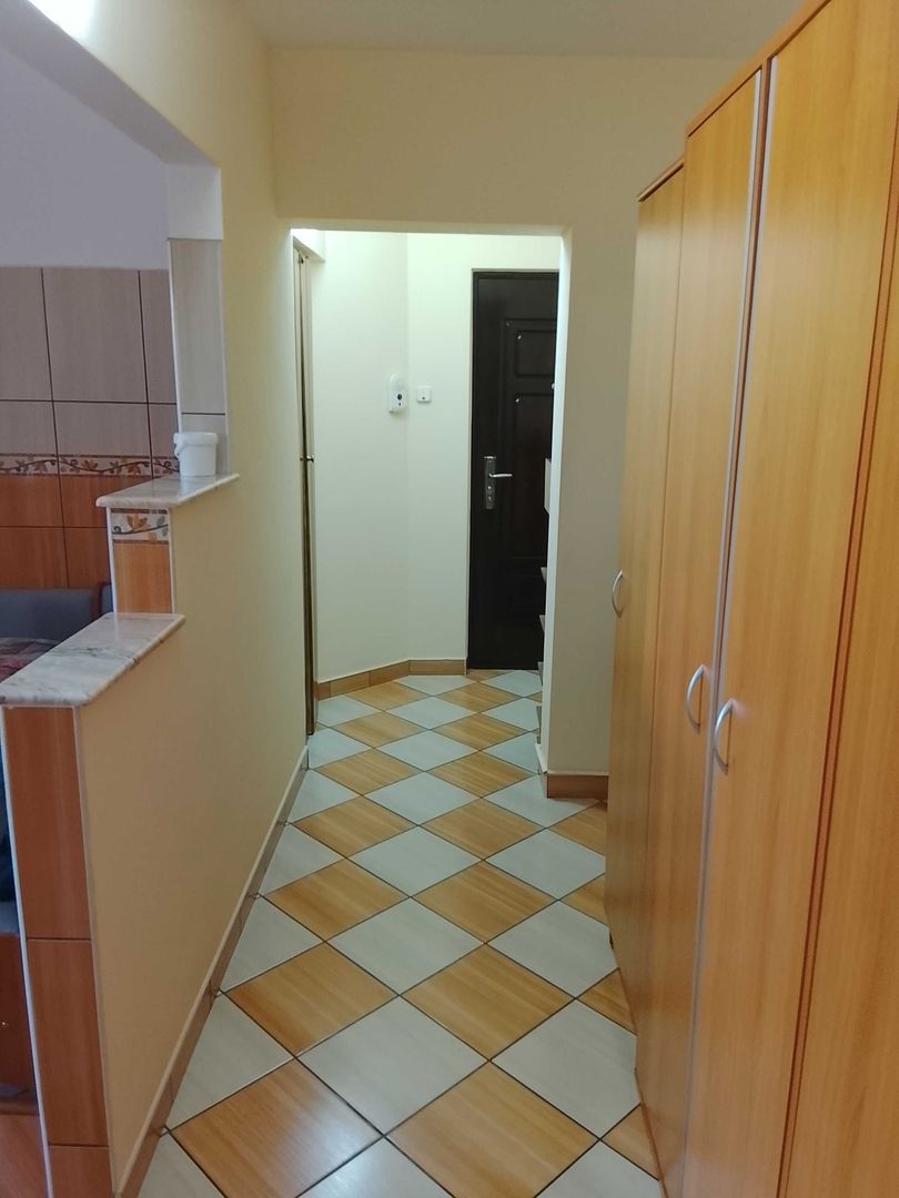 Apartament 3 camere - Poză 4