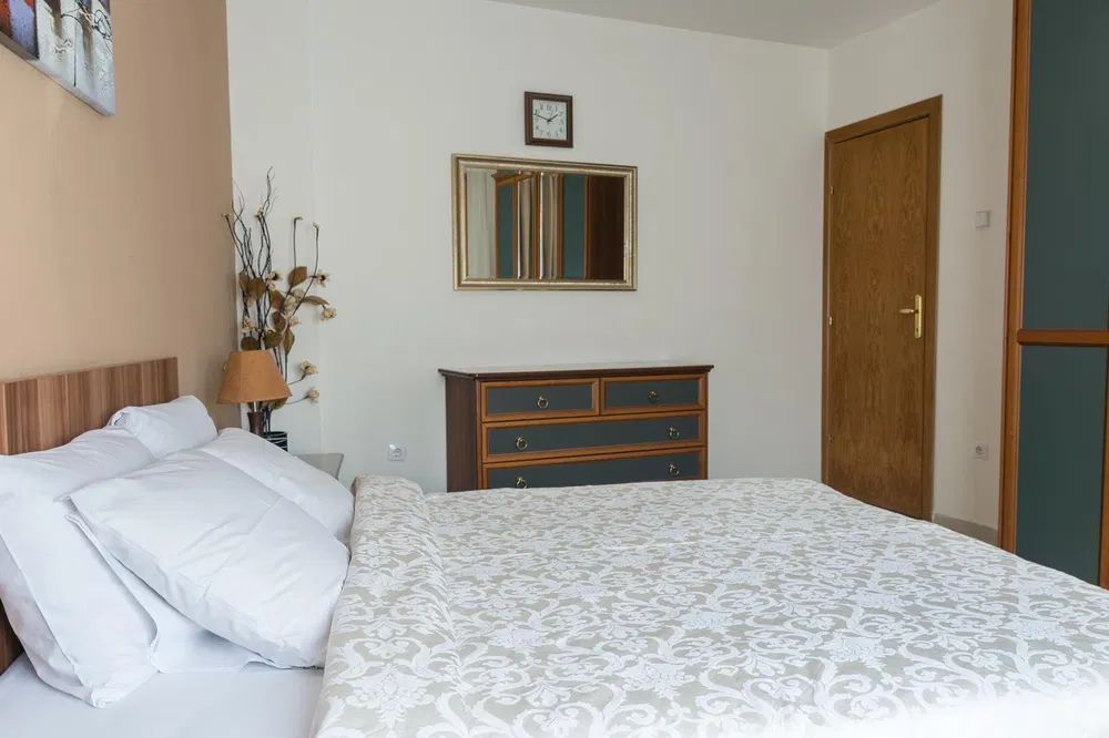 Apartament spatios Universitate metrou - Poză 4