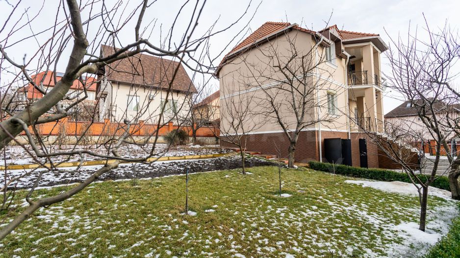 Vânzare, casă, 3 nivele, 200 mp + 10 ari, str. Gura Văii, Rîșcani - Poză 52