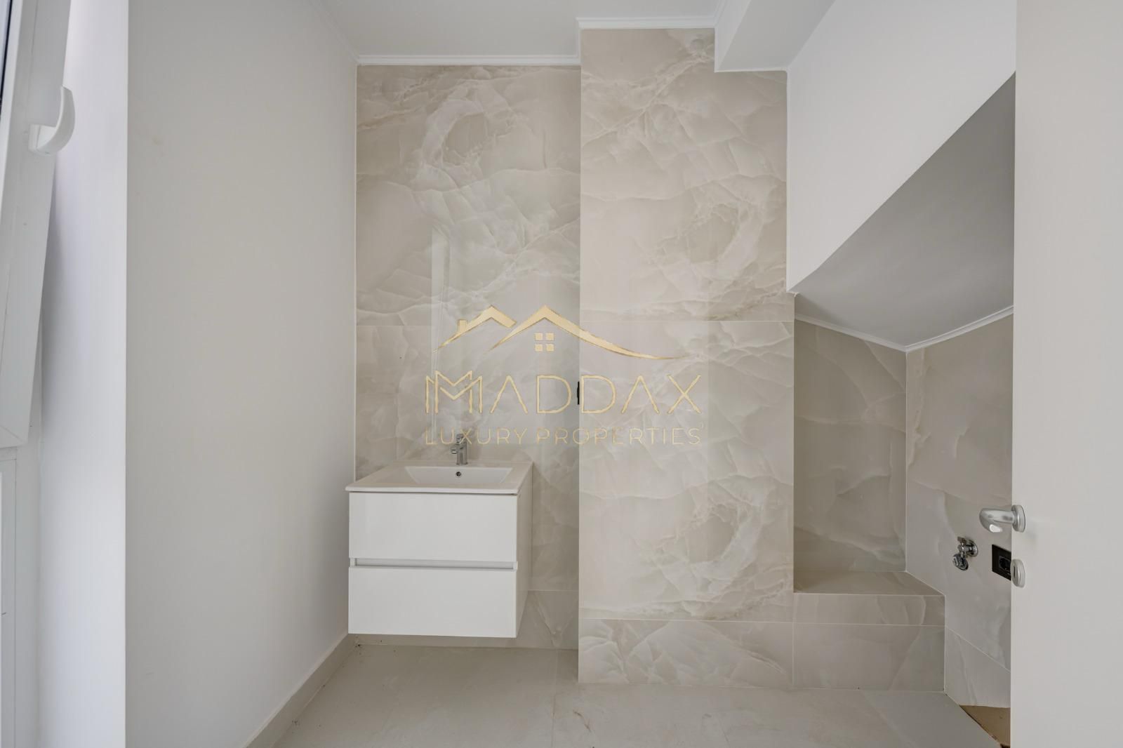 Vila LUX _P+2***5 camere//Lac Pipera-Tunari - Poză 10