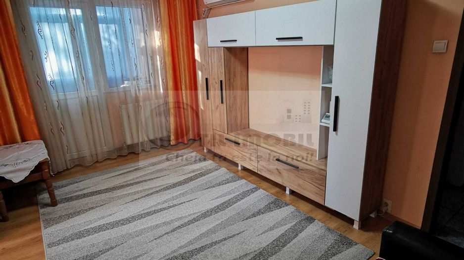 Inchiriere apartament 3 camere Iasi, Alexandru cel Bun - Poză 1