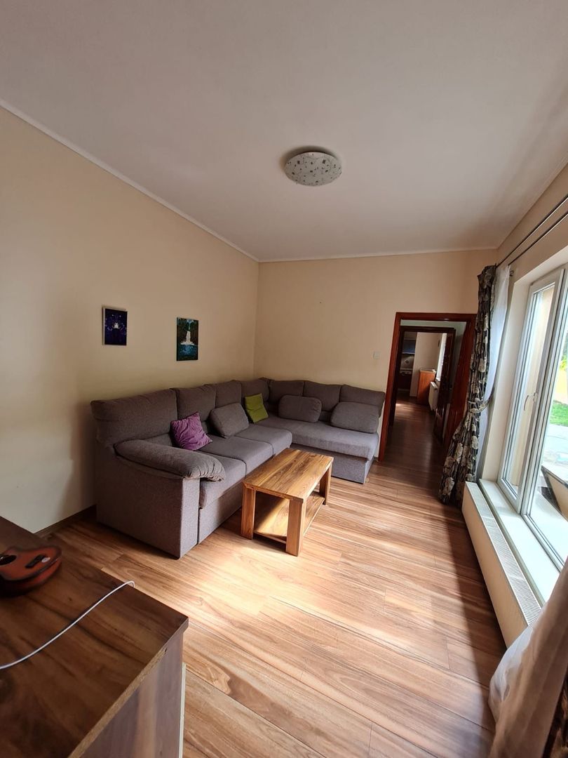 Casa cocheta zona Lipovei - Poză 2