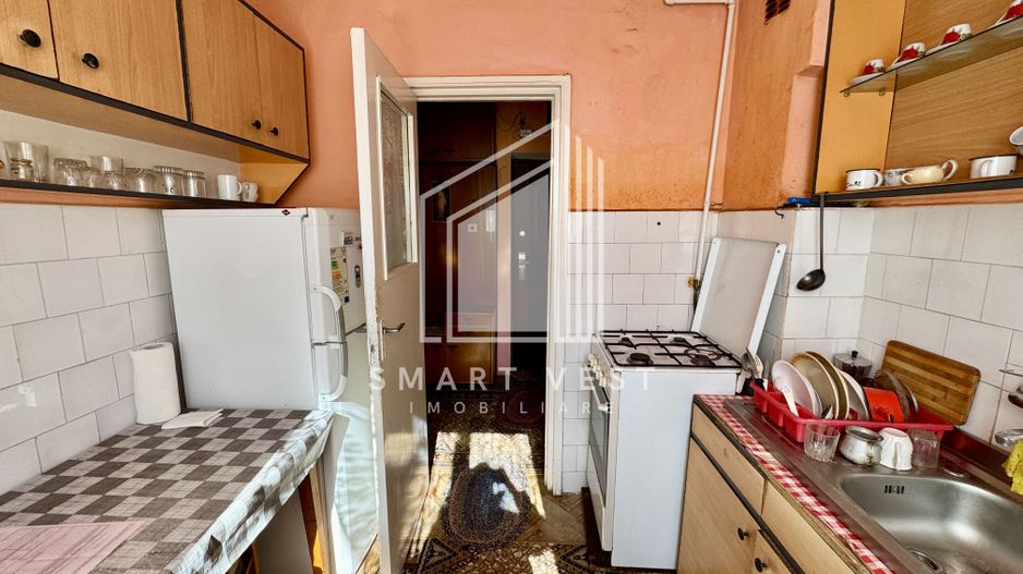 Vand Apartament 2 camere carpati 1 - Poză 10