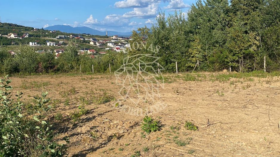 Teren intravilan 500 mp-utilitati-ideal casa D+P+2E+M-La Soare - Poză 2