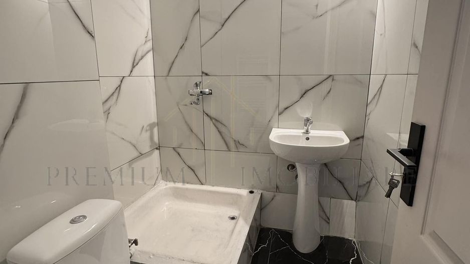 Garsoniera Confort 1 - Zona centrala - Poză 4