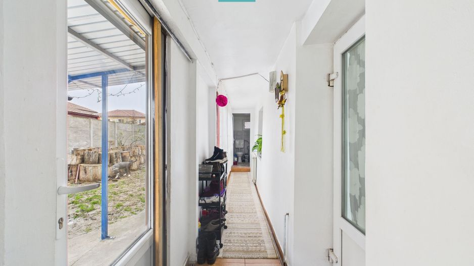 Două case pe un teren generos în Ghiroda - Poză 22