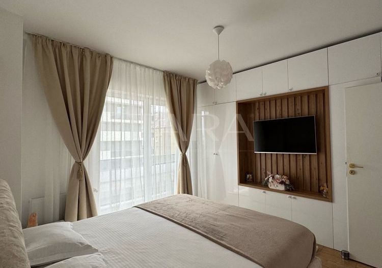 Apartament cu 3 camere, complet mobilat și utilat, terasă de 26 mp. - Poză 6