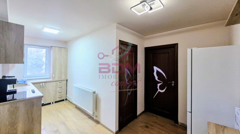 0 % Comision I Apartament 3 camere I etaj 1 I renovat - Poză 1