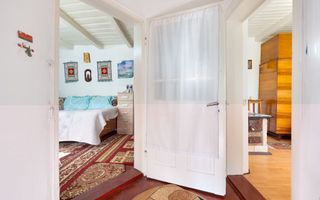 Căsuță frumoasa la țară cu toate condițiile necesare - Poză 10