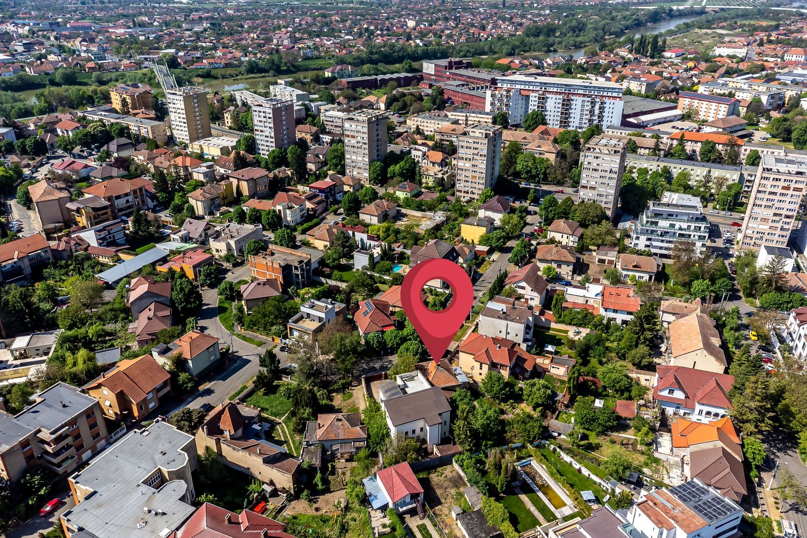 REPOZITIONARE PRET!!! Proprietate rară în zona de lux a Aradului - Poză 6