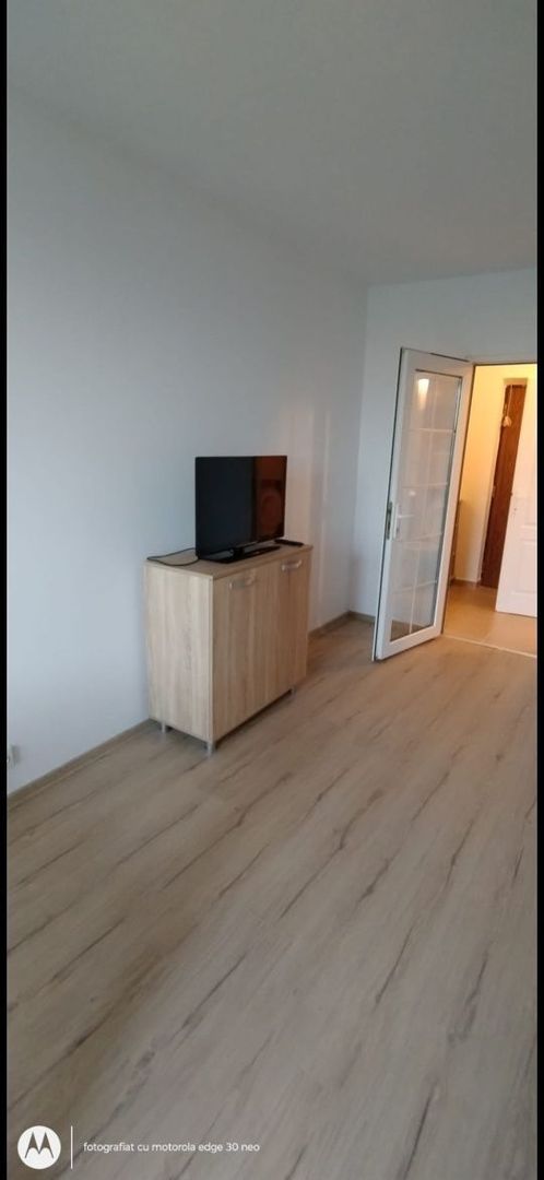 Garsoniera moderna Costin Georgian, prima inchiriere, utilata complet - Poză 2