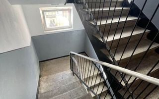 BRASADAS vinde garsoniera 26mp la etajul 3/4 Ostrovului. - Poză 3