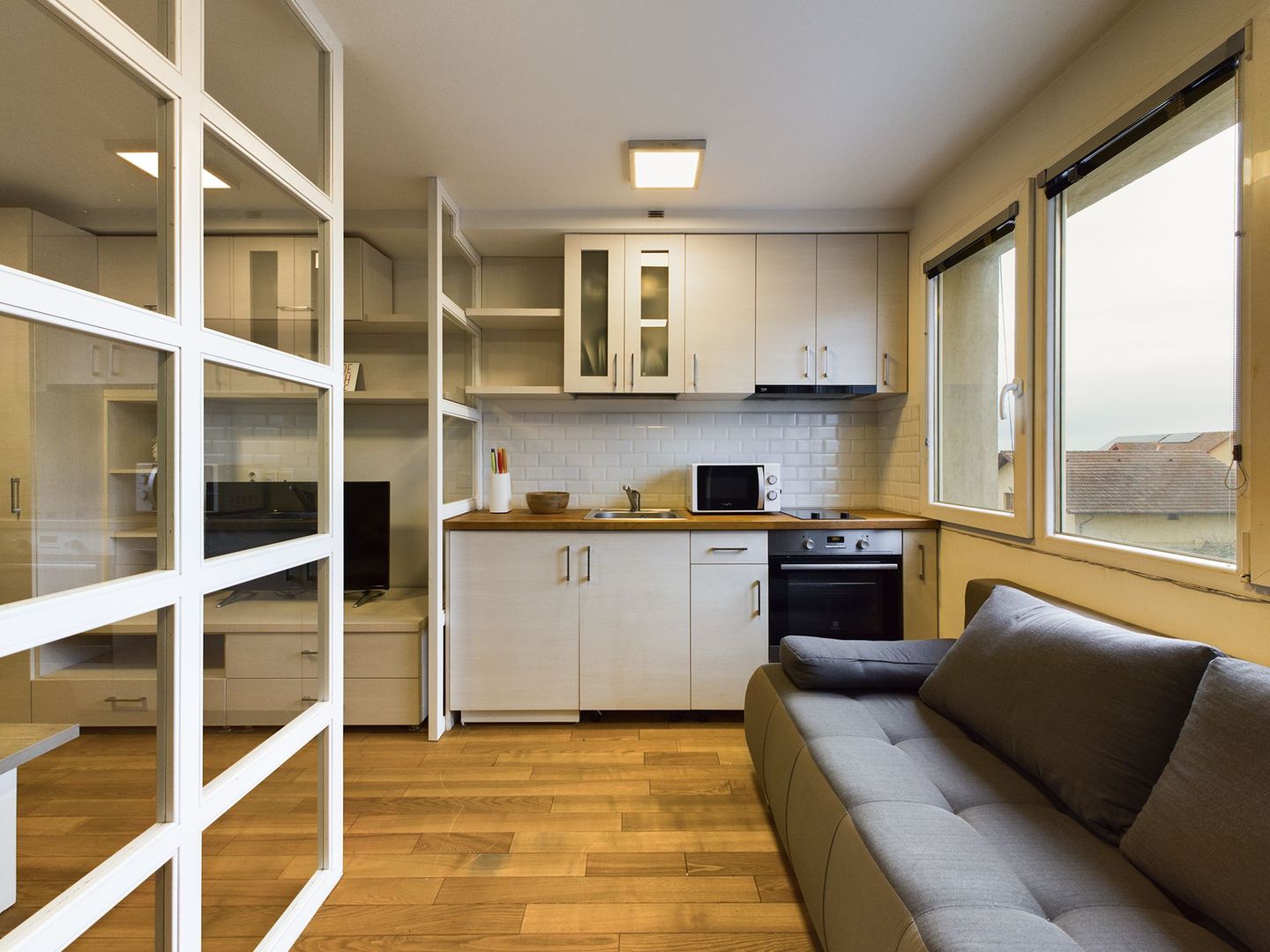 Garsonieră confort 1 în zona Sânnicolau Mic - Poză 4