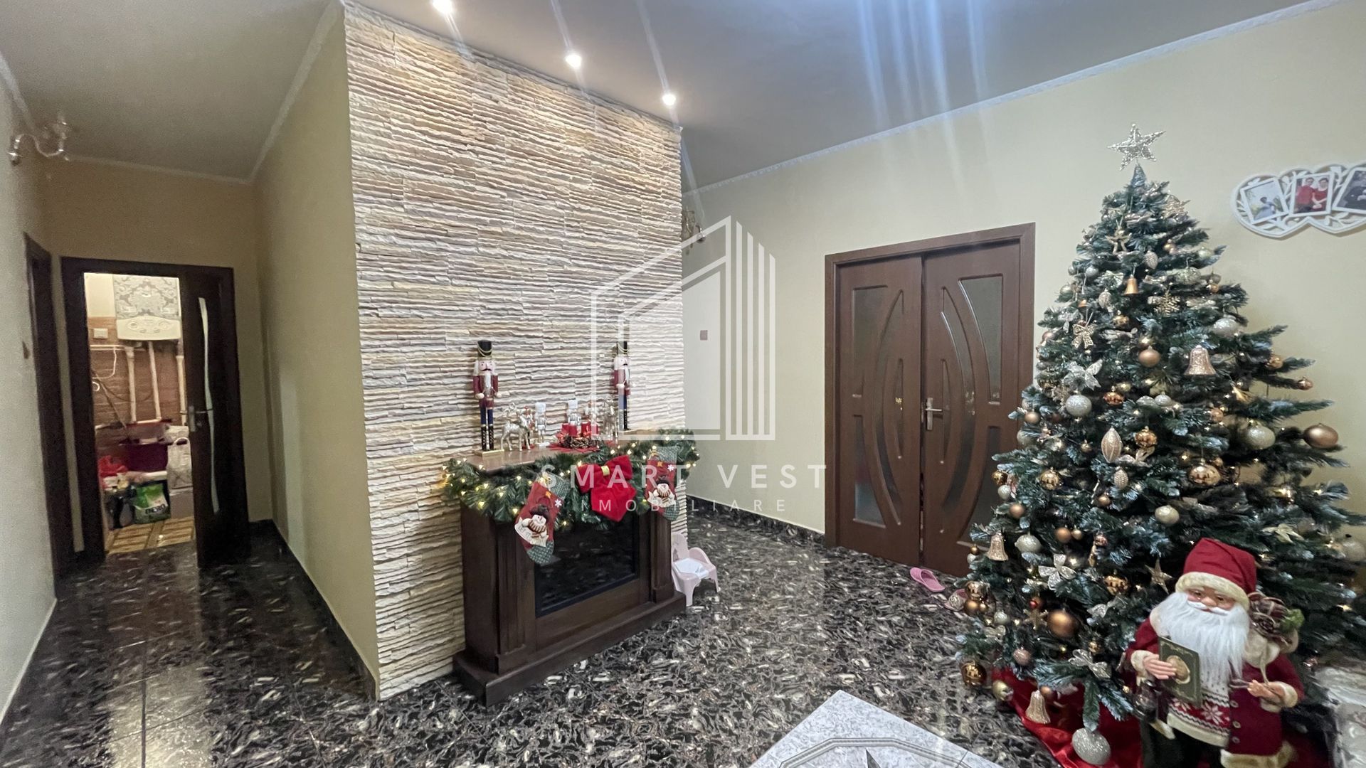 Apartament 3 camere | Etaj 2 | Zona centrala - Poză 1