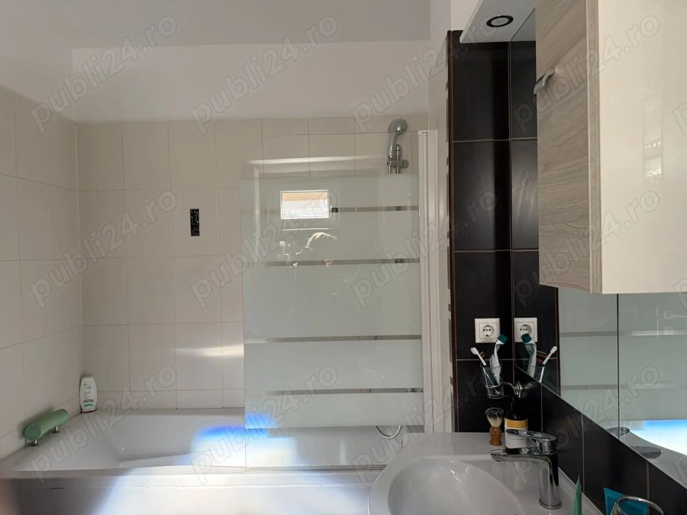 De Inchiriat Apartament 3 Camere Unirii - Pionieru - Poză 6