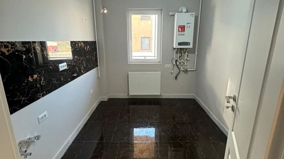 Investitie-Garsoniera, 6 min metrou Berceni, decomandată, 40 mp - Poză 1