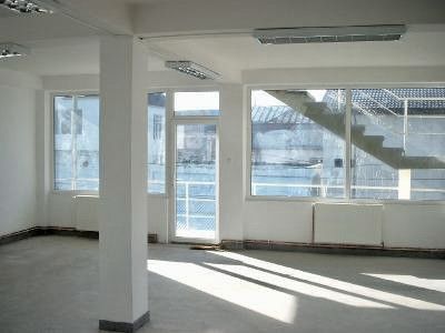 AZURA Imobiliare Pitesti - Spatiu Comercial Craiovei - Poză 6