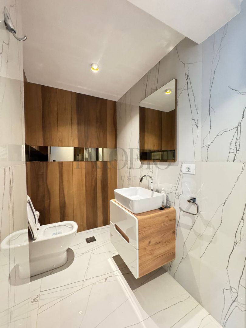 Vila 6 Camere | GreenLake | Gated Community - Poză 12
